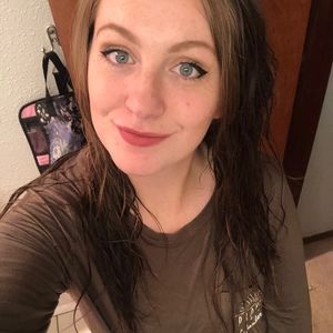 Meet your Posher, Sariah